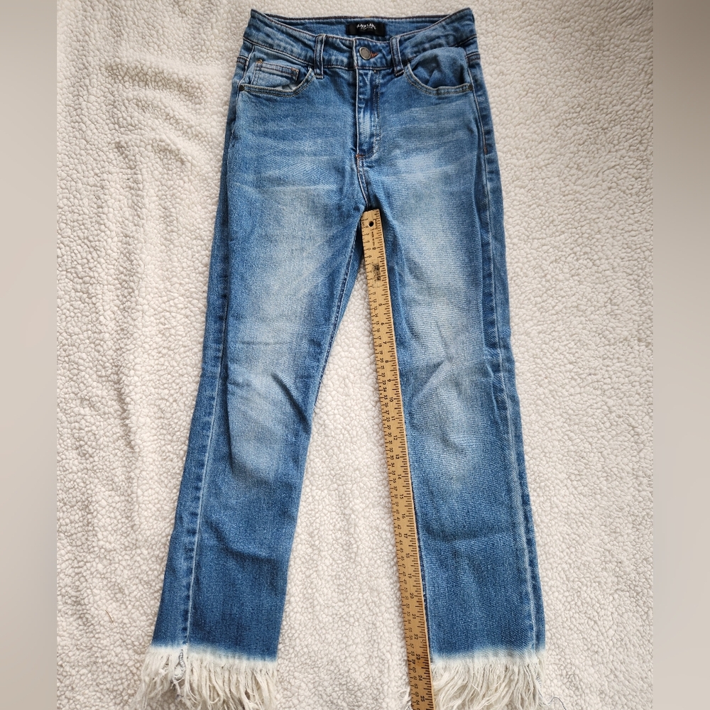 black label c'est toi jeans Juniors Waist 25 Size 3 Straight Crop Frayed…